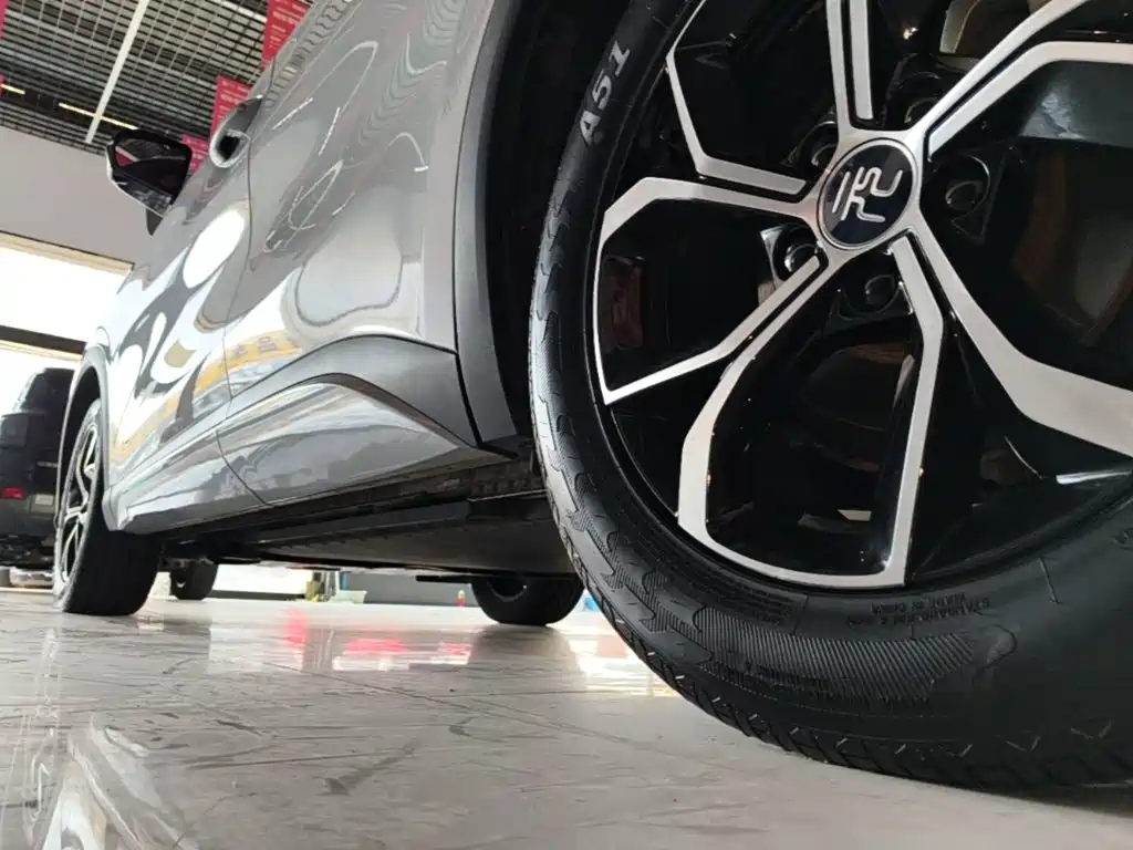 BYD Yuan Plus — миниатюра 22