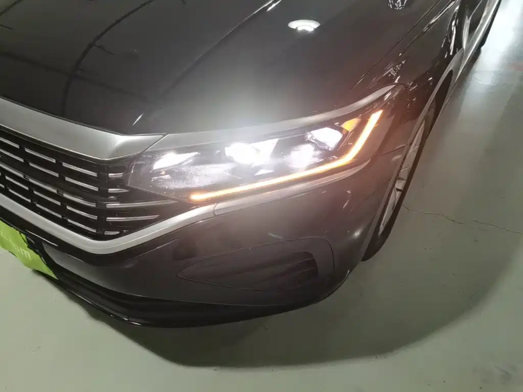 Volkswagen Passat — миниатюра 24