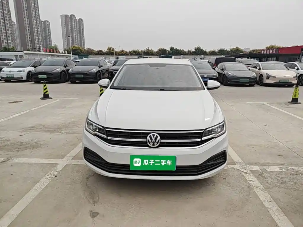 Volkswagen Bora — миниатюра 3