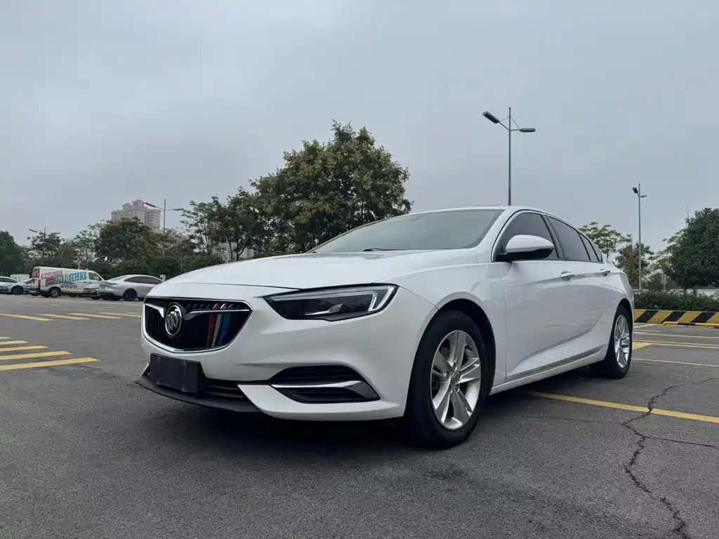 BUICK REGAL