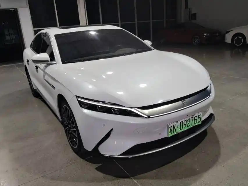 BYD Han — миниатюра 2