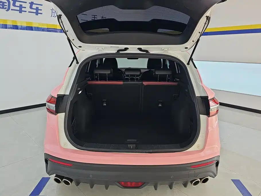 Geely Binyue — миниатюра 4