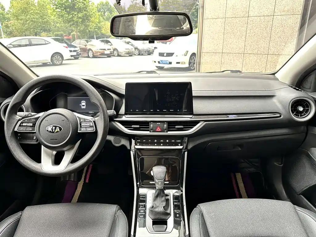 Kia K3 — миниатюра 9
