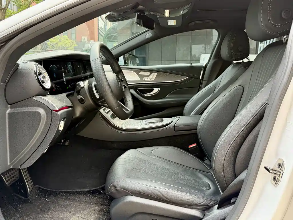 Mercedes-Benz CLS — миниатюра 10