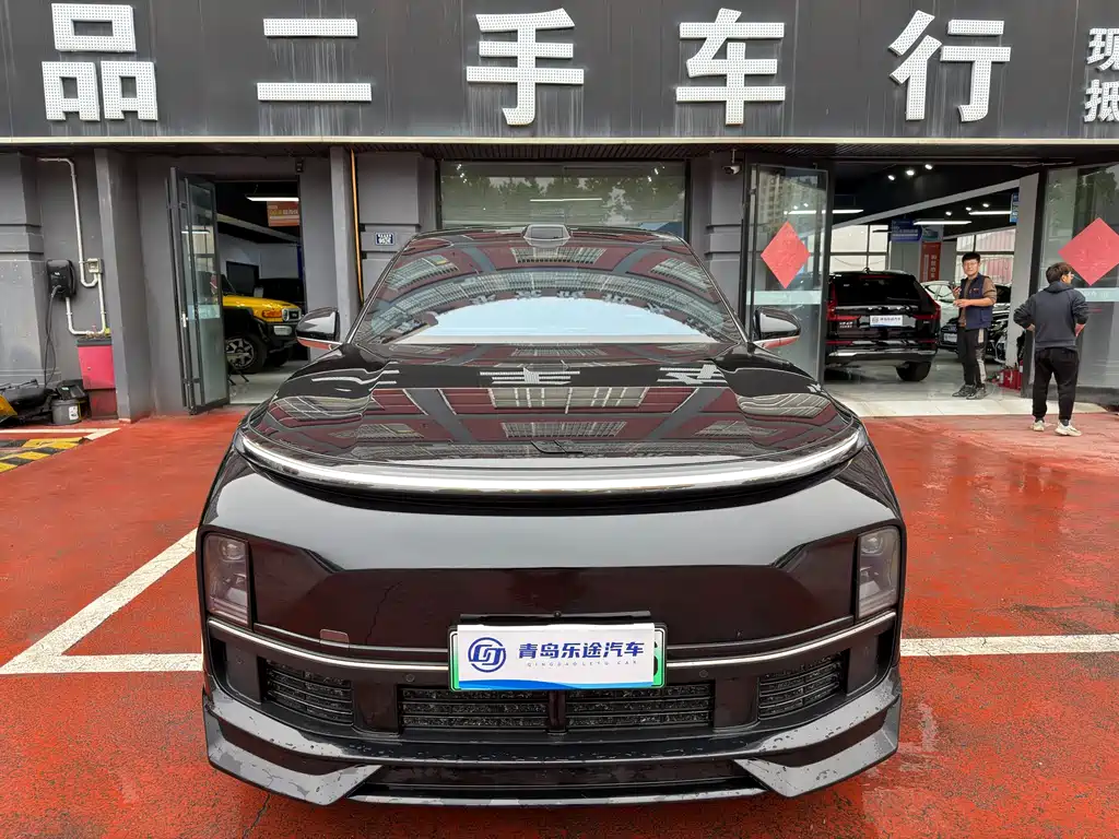 Li Auto Li L8 2024