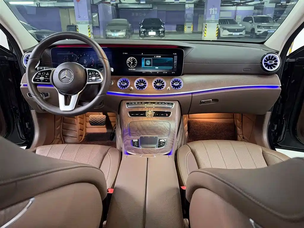 Mercedes-Benz E-Class E 2019 E 300 L Luxury