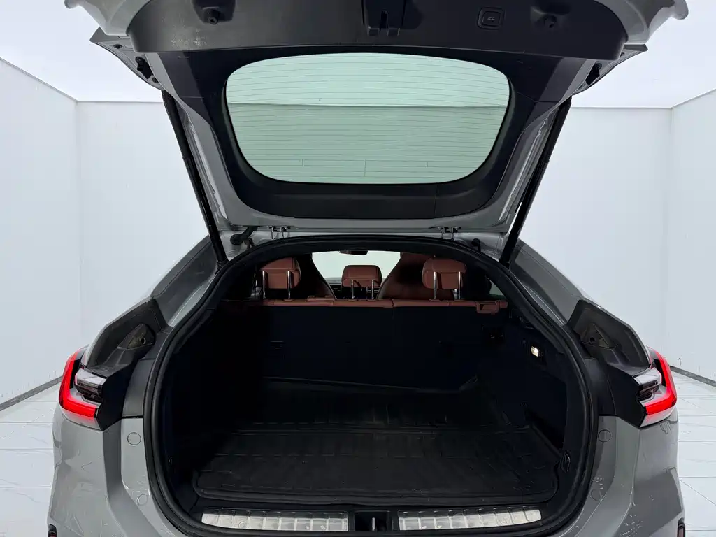 NIO EC6 — миниатюра 6
