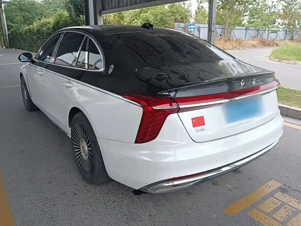 Hongqi Hongqi H5 — миниатюра 5