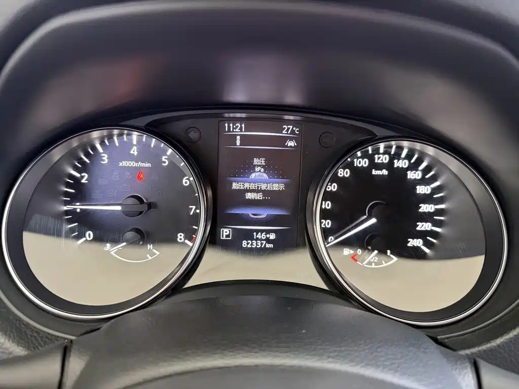 Nissan Qashqai — миниатюра 10