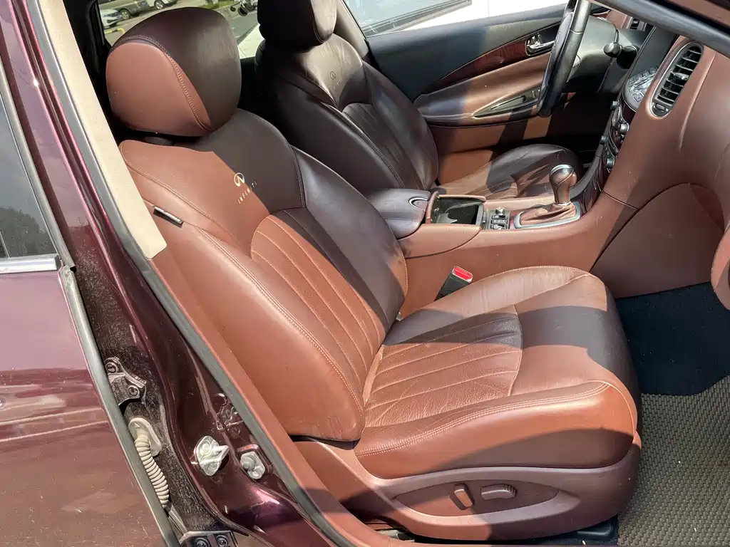 Infiniti QX50 (Import) — миниатюра 11