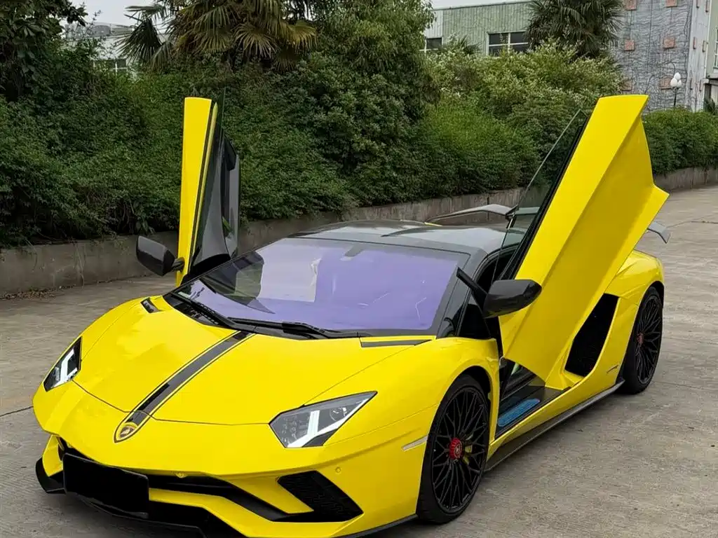Lamborghini Aventador 2018 Aventador S Roadster