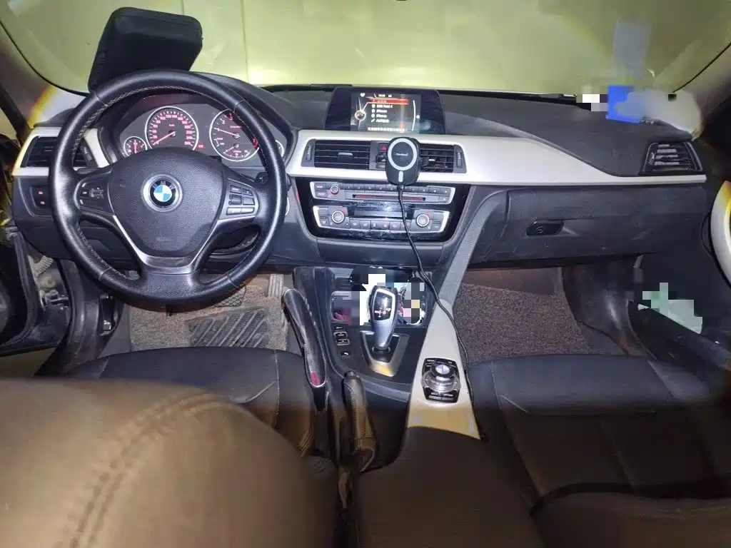 BMW 3 Series — миниатюра 13