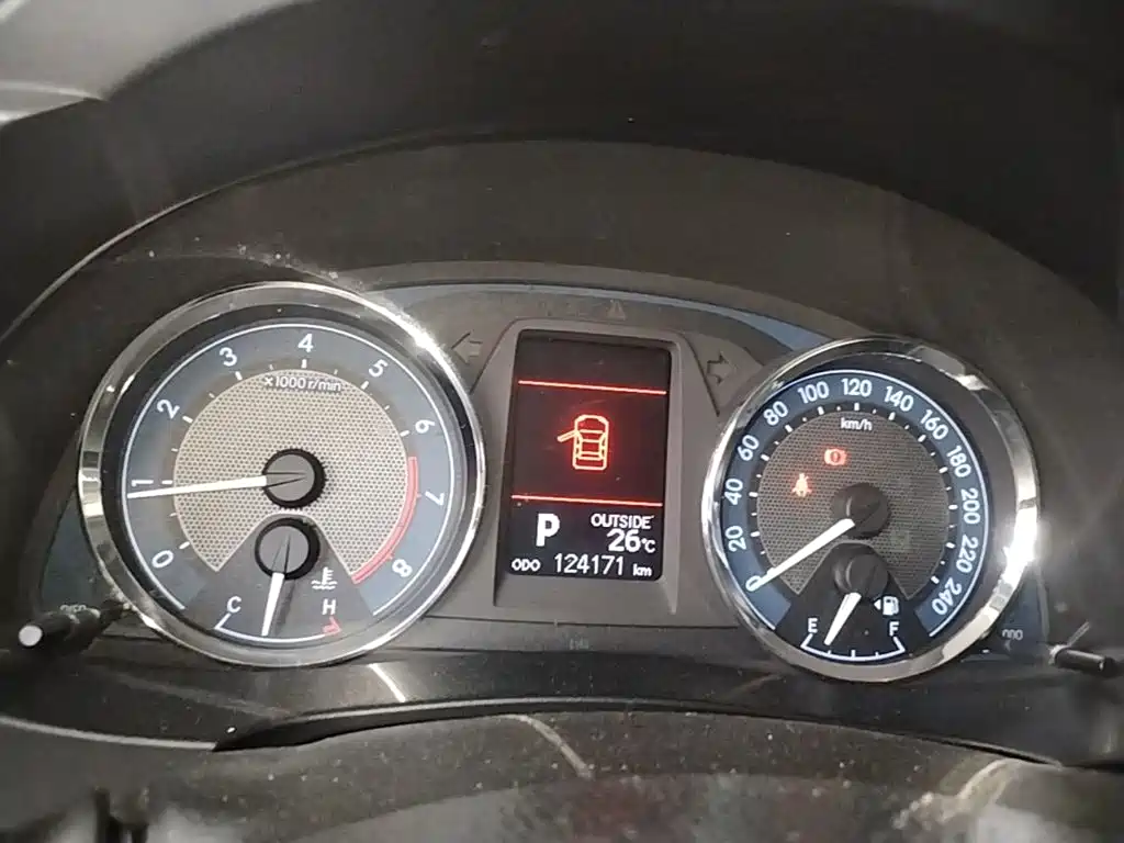 Toyota Corolla — миниатюра 12