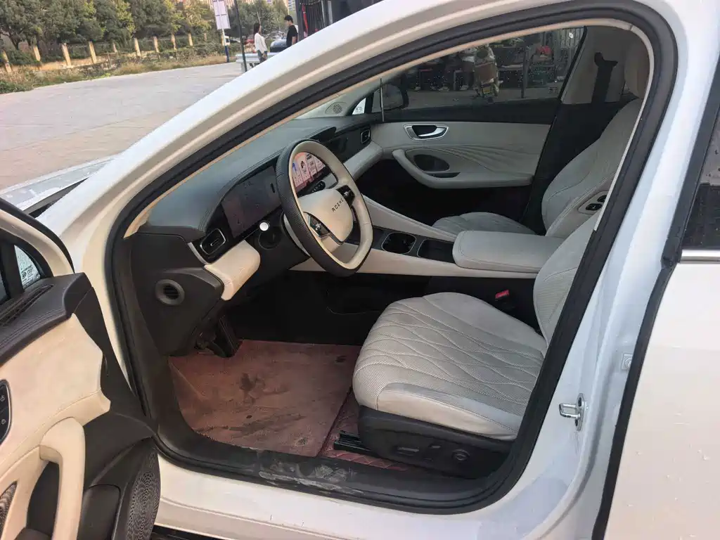 Roewe D7 — миниатюра 8