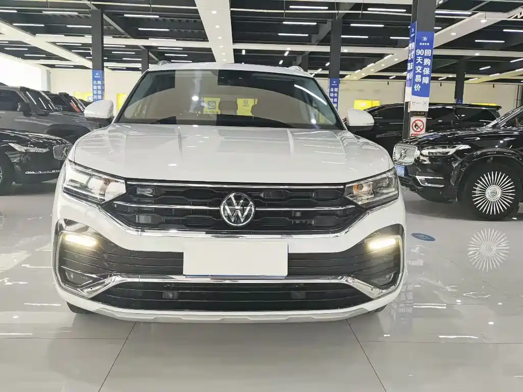 Volkswagen X — миниатюра 2