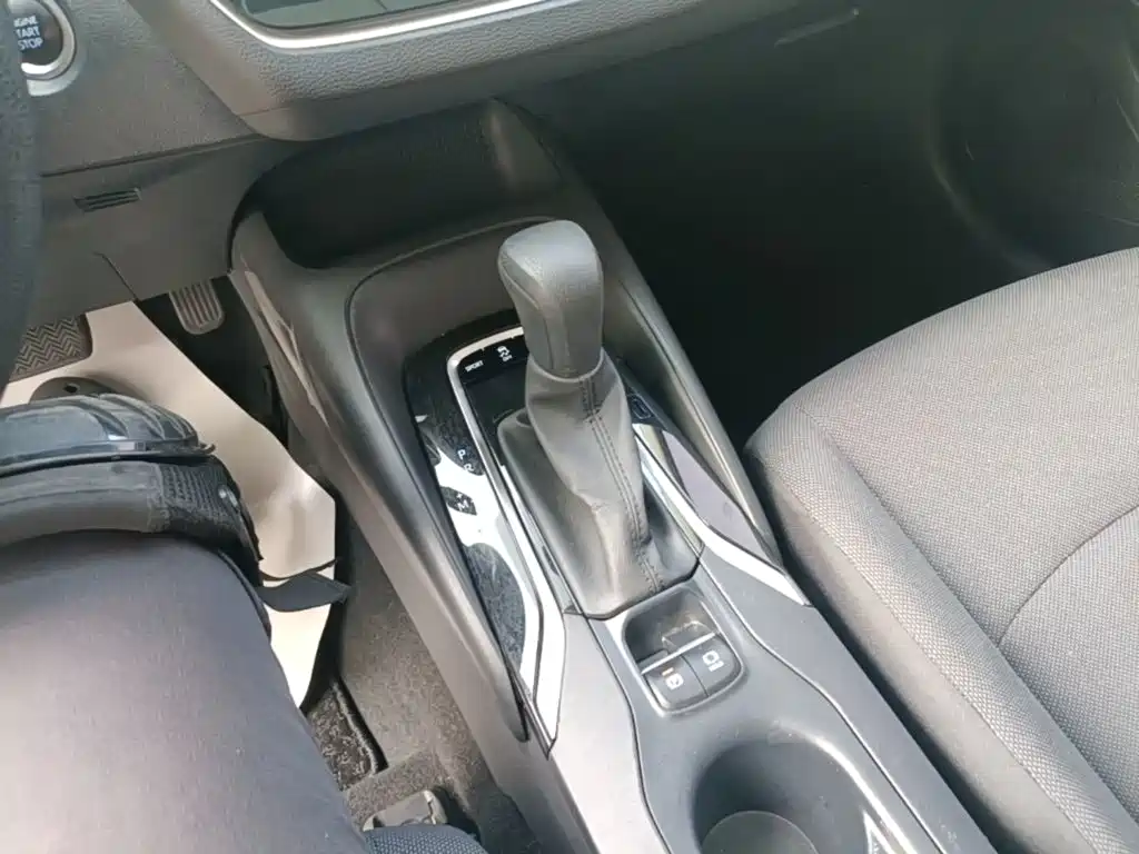Toyota Corolla — миниатюра 14