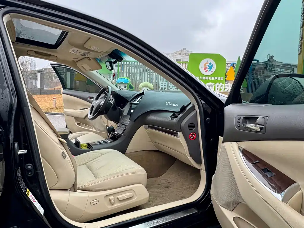Lexus ES — миниатюра 4