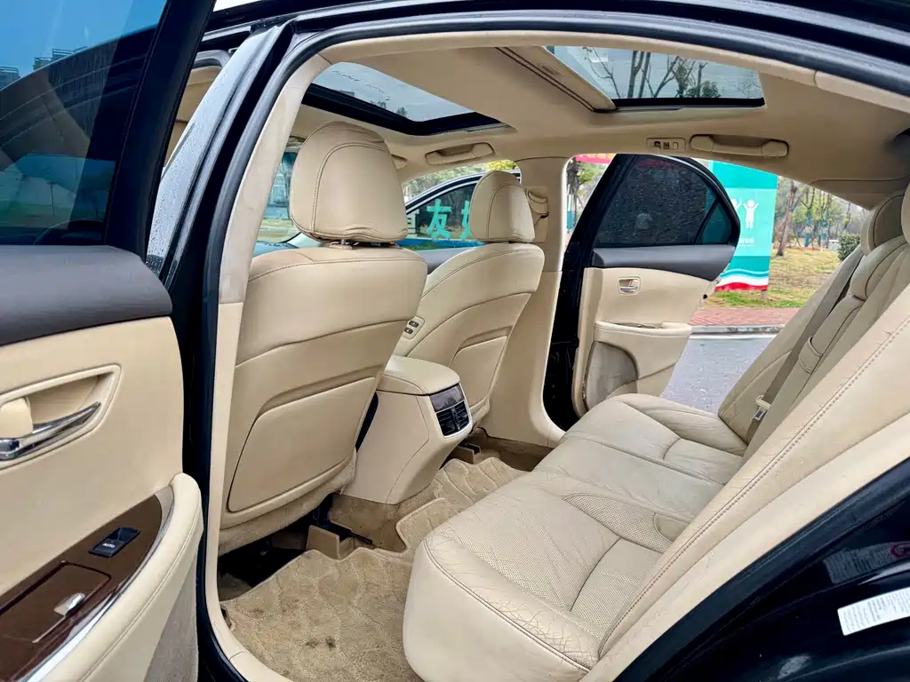 Lexus ES — миниатюра 8