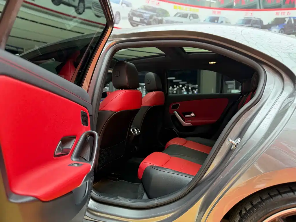 Mercedes-Benz A-Class AMG — миниатюра 4