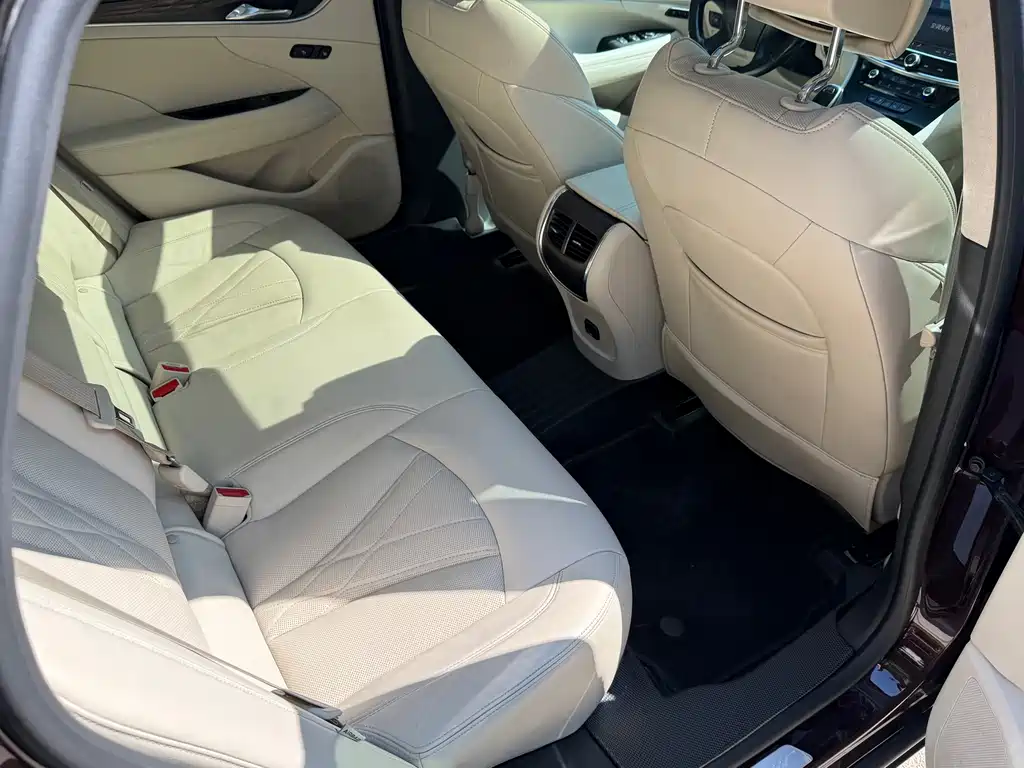 Buick LaCrosse — миниатюра 16