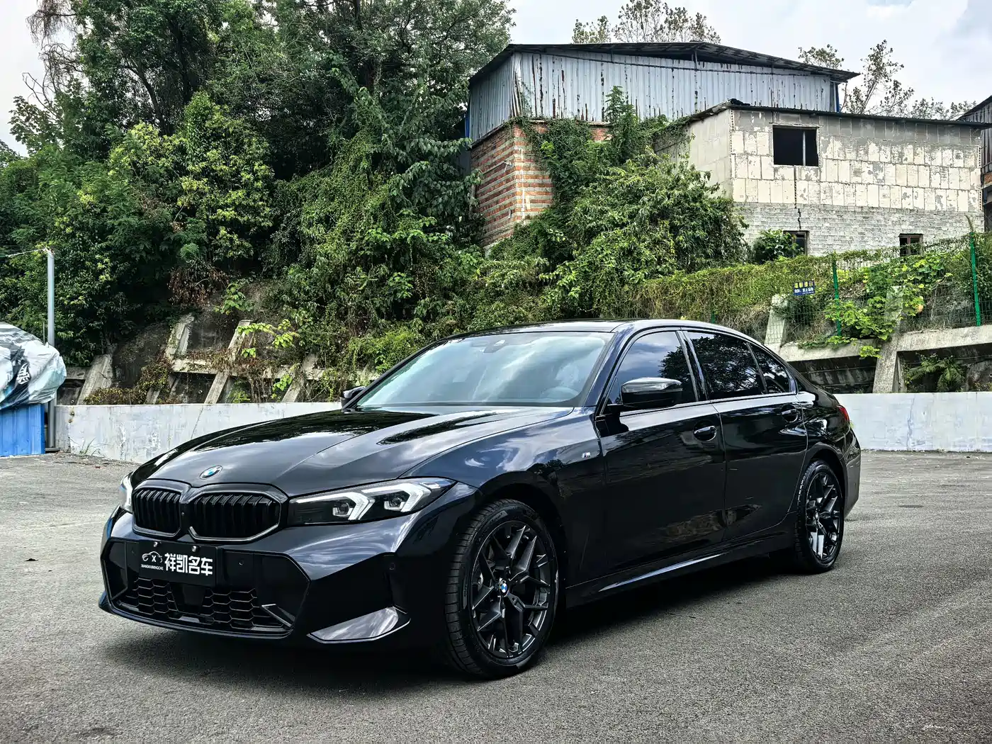 宝马3系 2026款 330Li M运动曜夜套装 2026