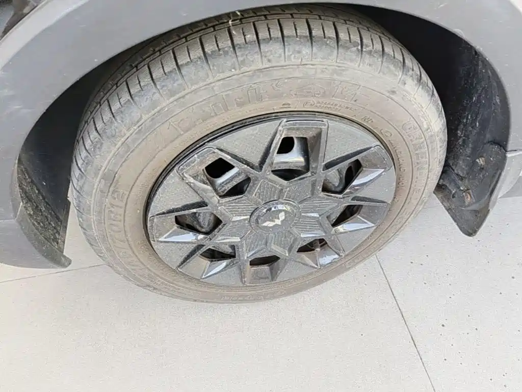 Wuling MINIEV — миниатюра 23