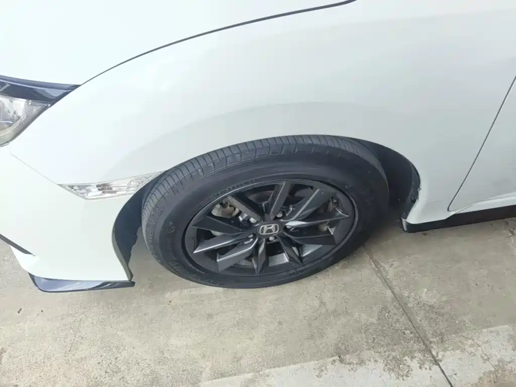 Honda Civic — миниатюра 23