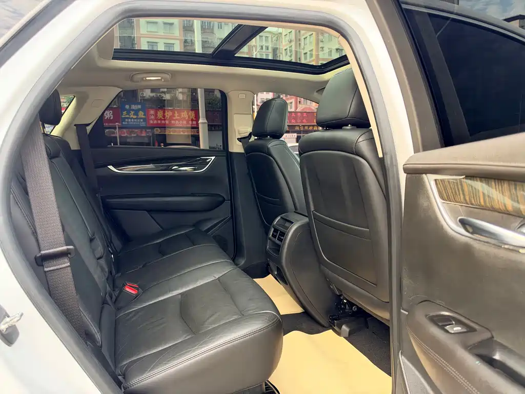 Cadillac XT5 — миниатюра 13