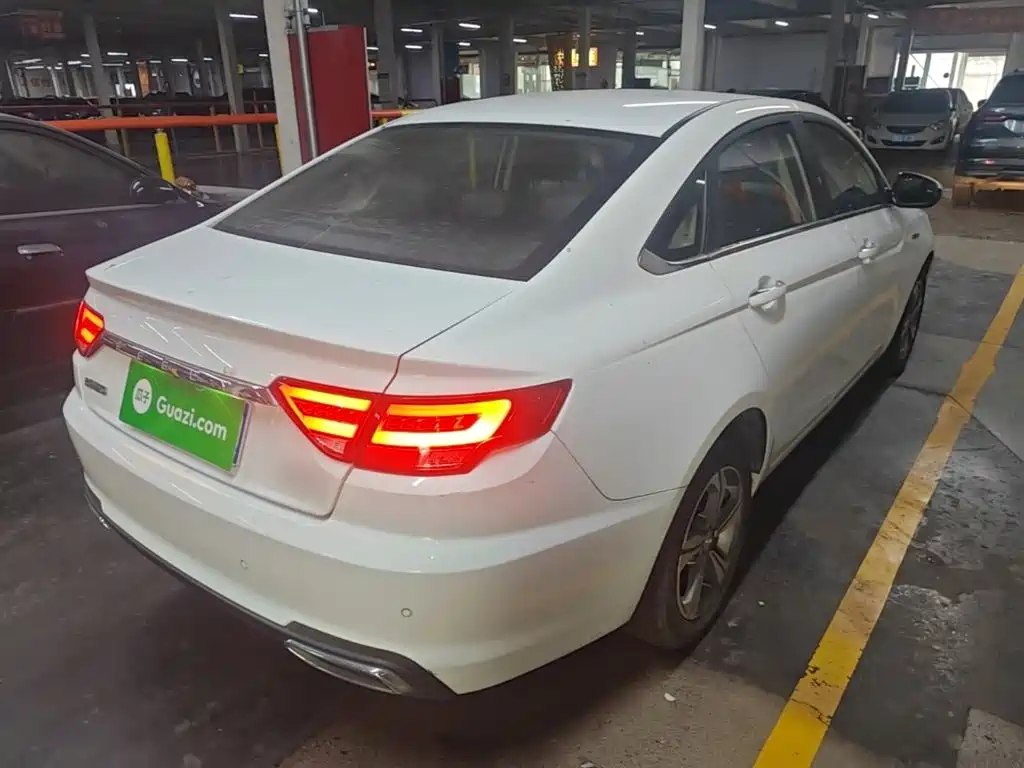 Geely Emgrand GL — миниатюра 7