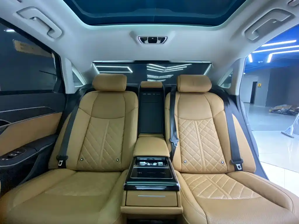 Audi A8 — миниатюра 24