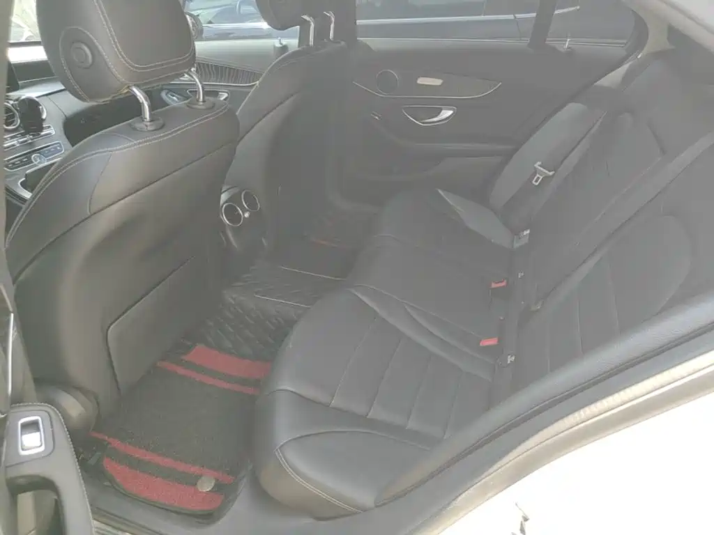 Mercedes-Benz C-Class — миниатюра 17