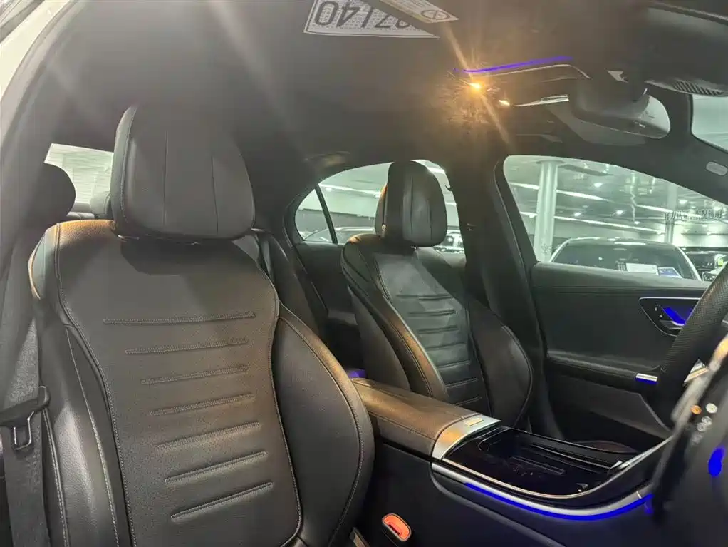 Mercedes-Benz C-Class — миниатюра 21