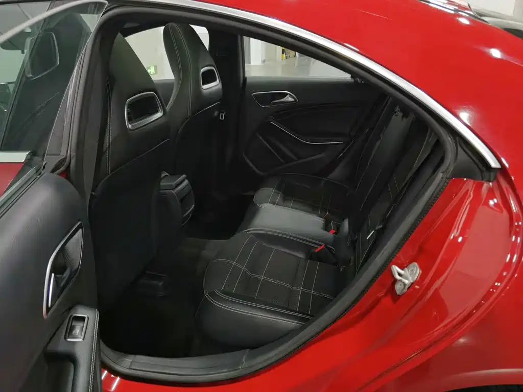 Mercedes-Benz CLA (Import) — миниатюра 15