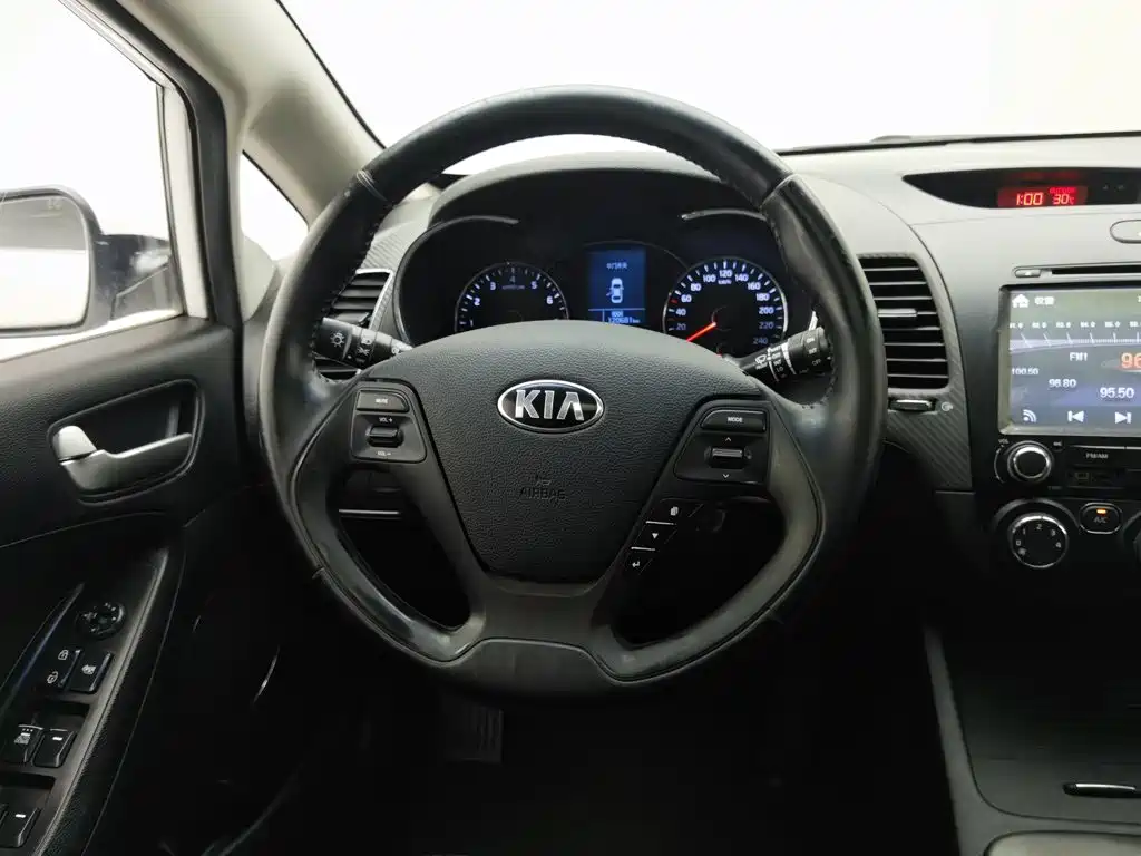 Kia K3S — миниатюра 11