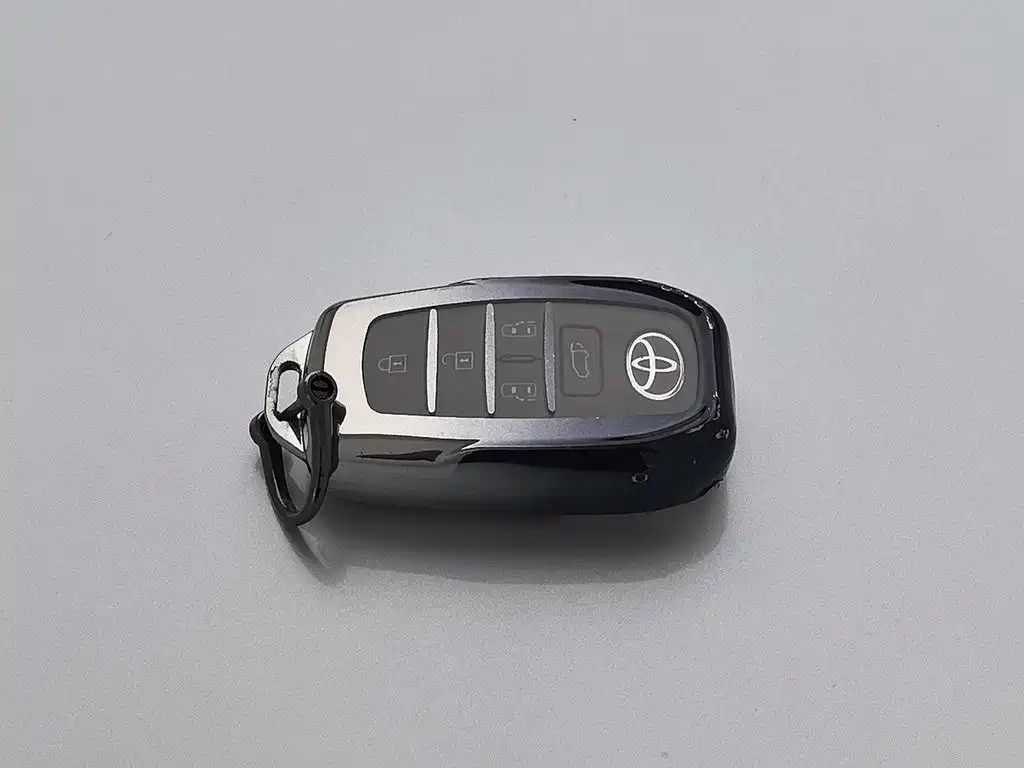 Toyota Sienna — миниатюра 19