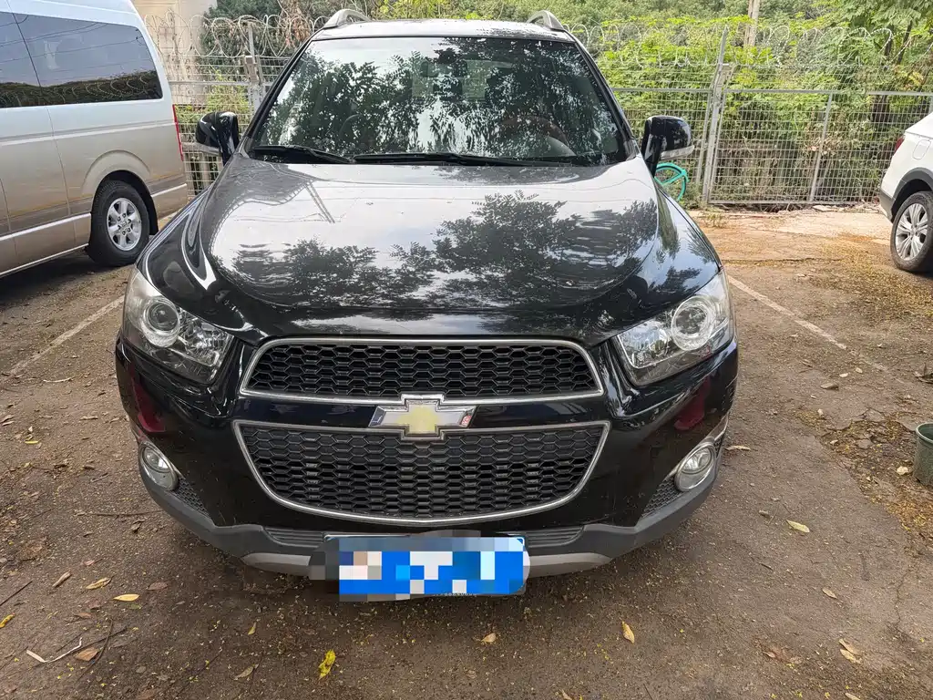 Chevrolet Captiva — миниатюра 2