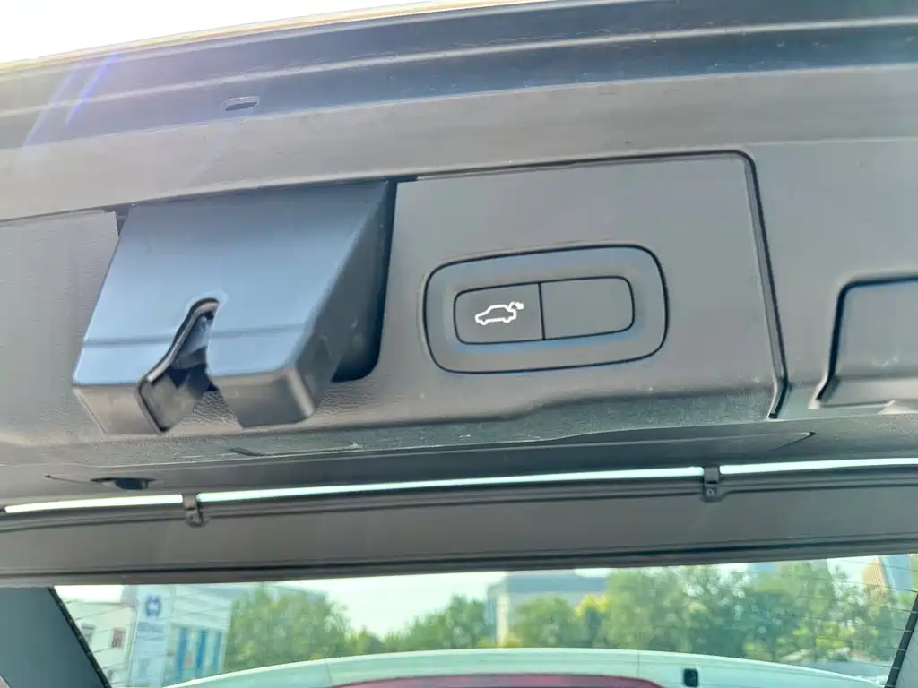 Volvo XC60 — миниатюра 14