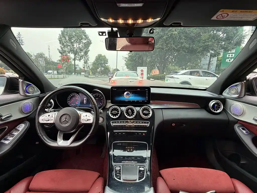 Mercedes-Benz C-Class — миниатюра 13