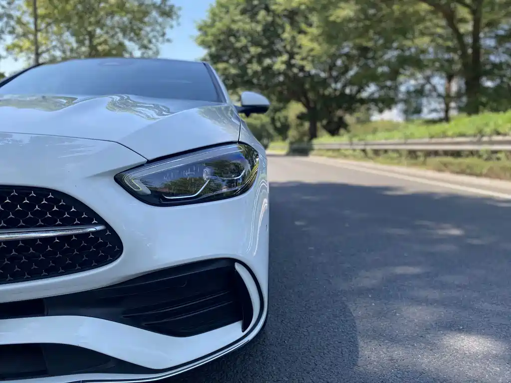 Mercedes-Benz C-Class — миниатюра 18