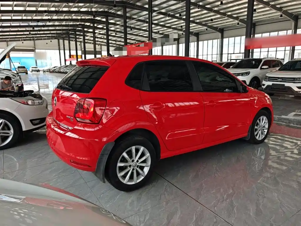 Volkswagen Polo — миниатюра 7