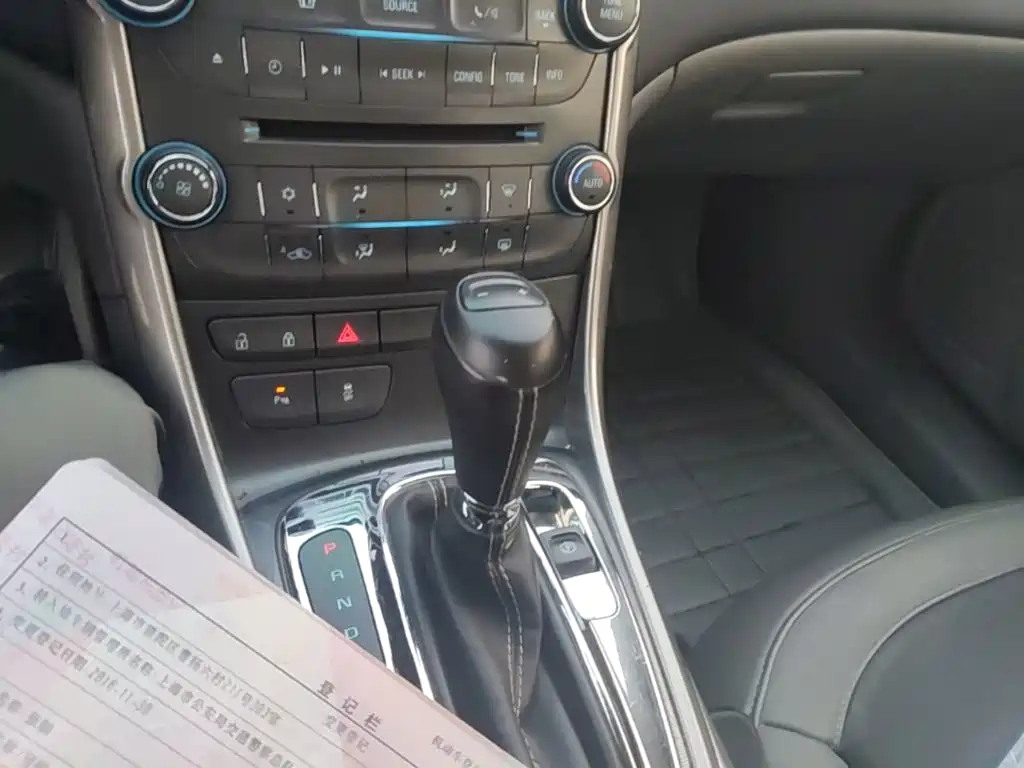 Chevrolet Malibu — миниатюра 14