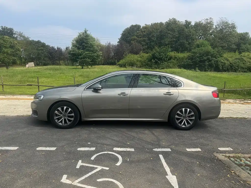 Citroen C6 — миниатюра 10
