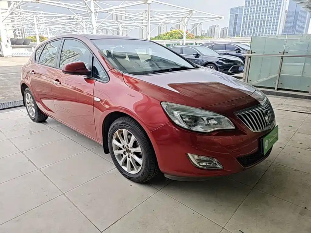 Buick Excelle — миниатюра 4