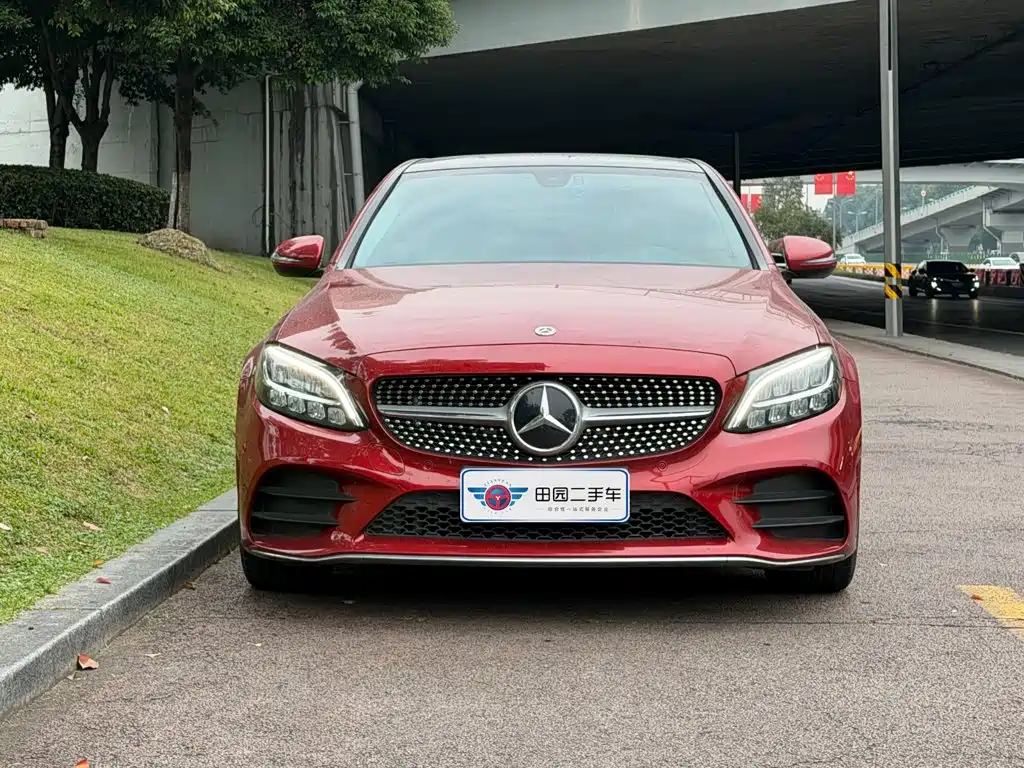 Mercedes-Benz C-Class — миниатюра 2