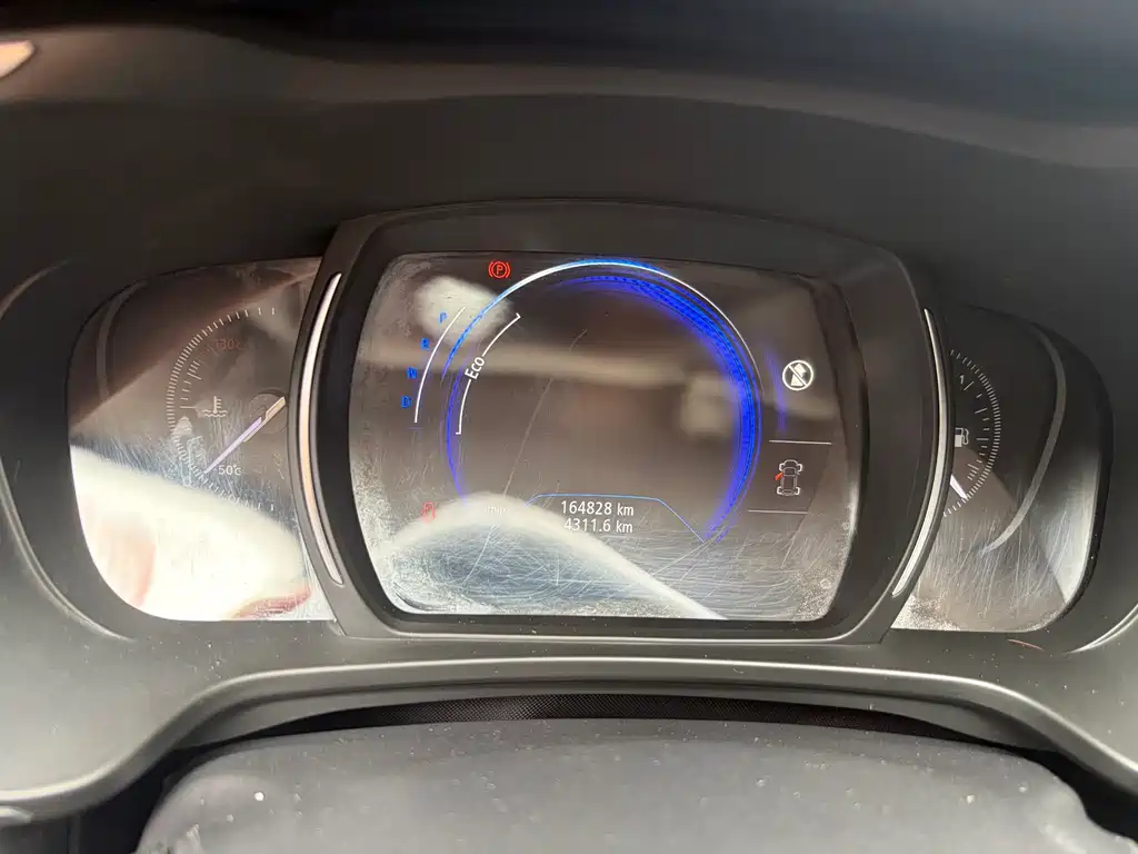 Renault Kadjar — миниатюра 11
