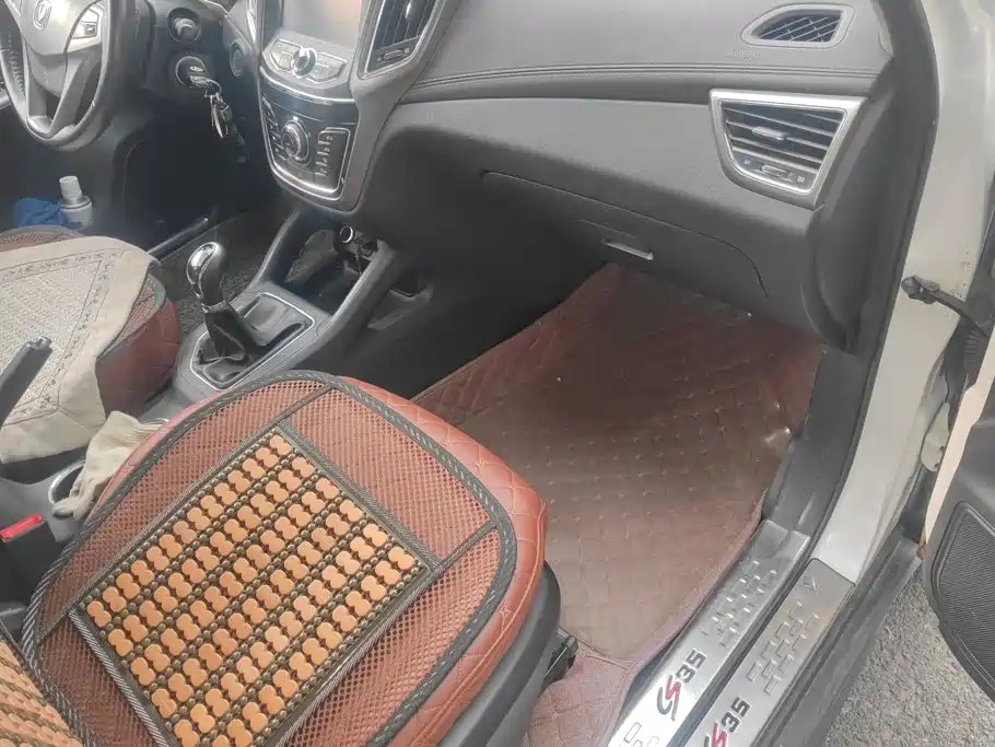 Changan CS35 — миниатюра 8