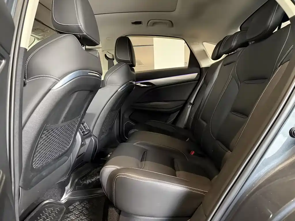 Geely Tugella 2021 ePro 56KM