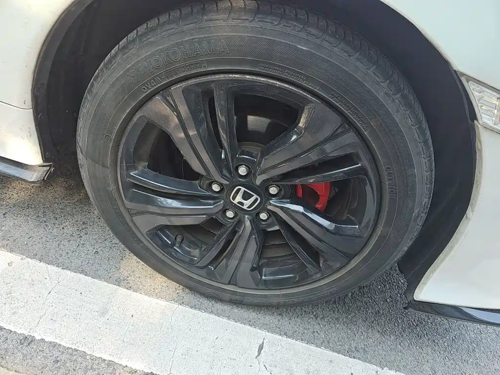 Honda Civic — миниатюра 8