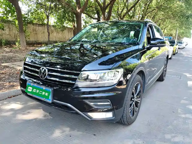 VOLKSWAGEN TIGUAN L 2021