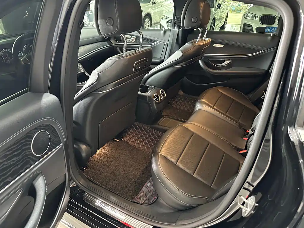 Mercedes-Benz E-Class E 2018 E 300 L Sport Fashion